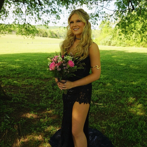 Black Sherri Hill formal dress - Picture 8 of 8